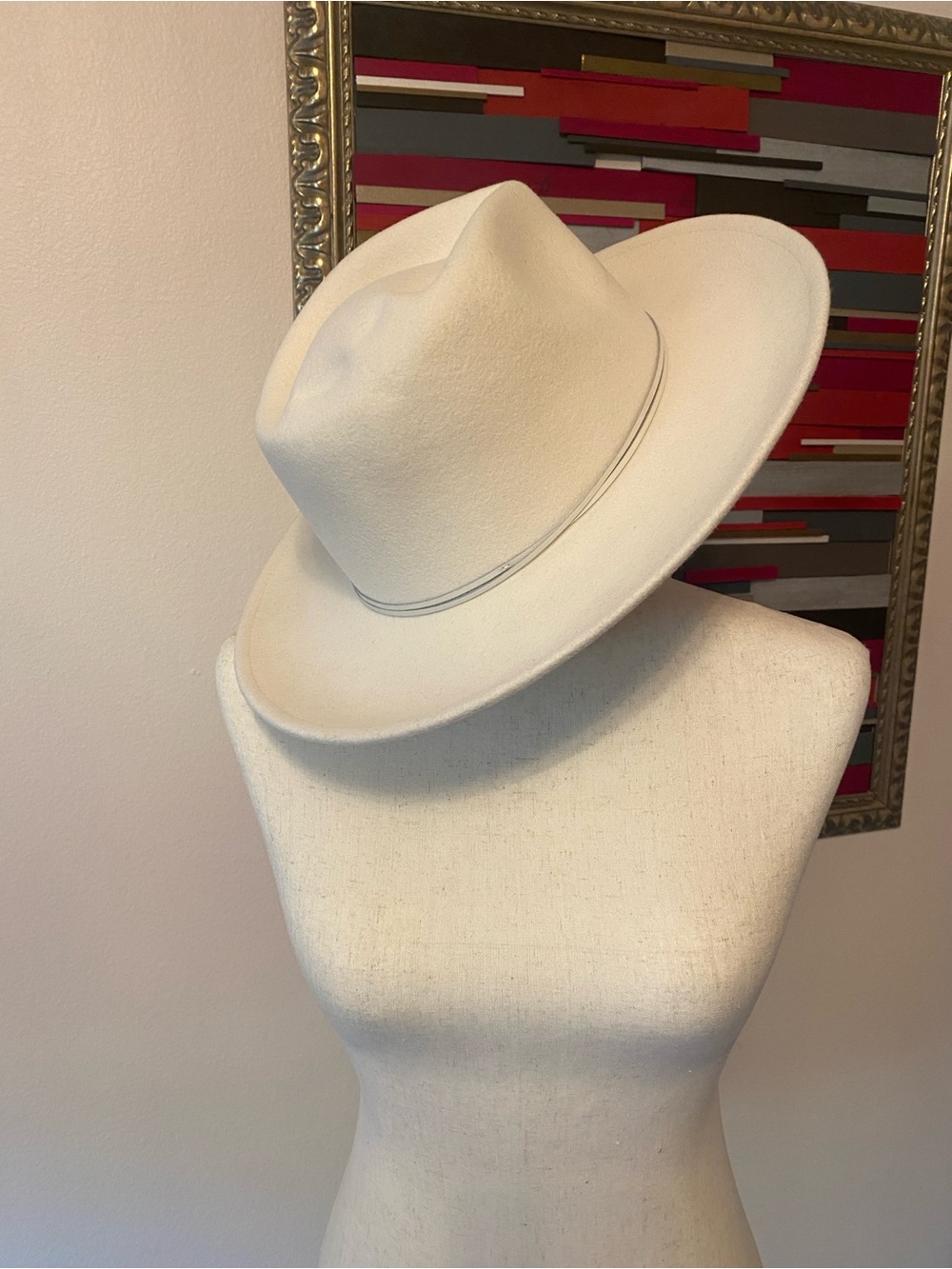 Wide Brim Felt Fedora Hat in Cream